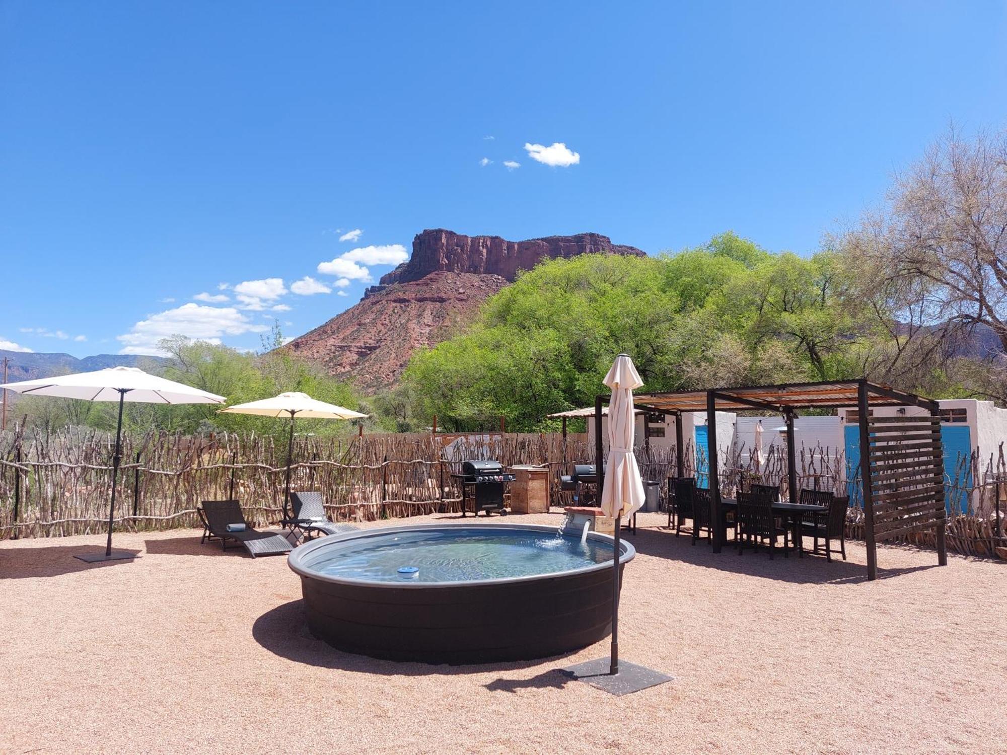 Gateway Glamping Hotel Exterior foto