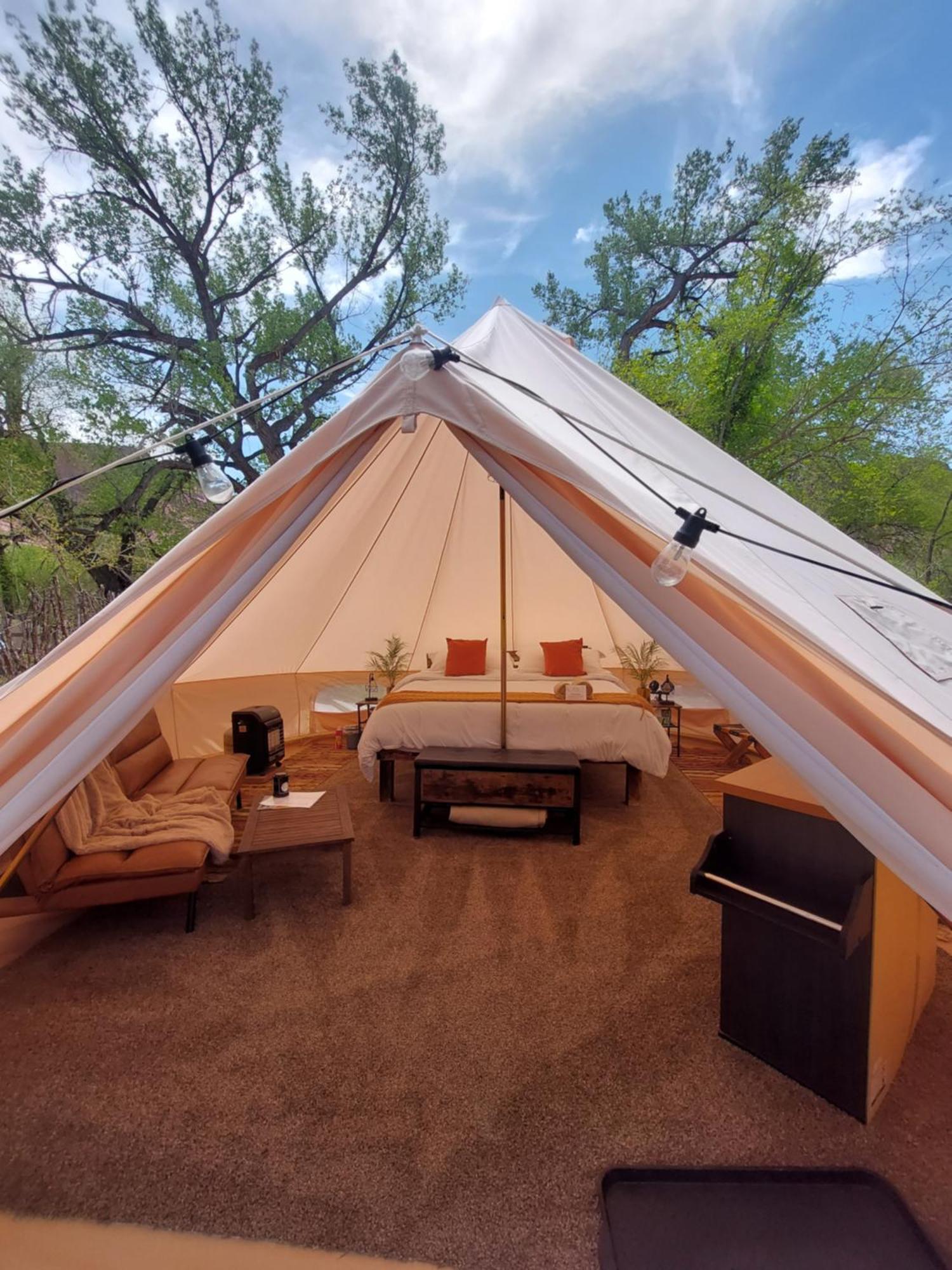 Gateway Glamping Hotel Exterior foto